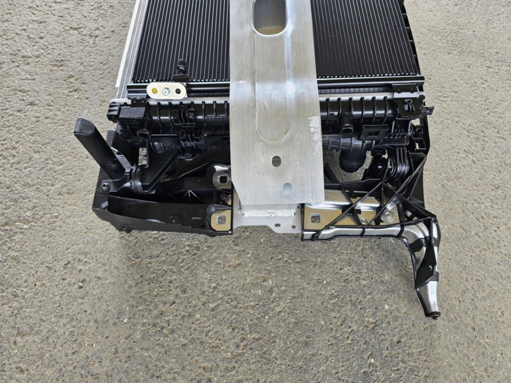 Комплект радиатор вентиляторы ремень передний балка audi a5 f5 3.0 tdi Недорого