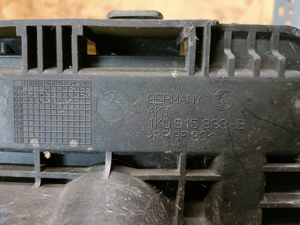 фото №8, Основа акумулятор vw 1k0915333