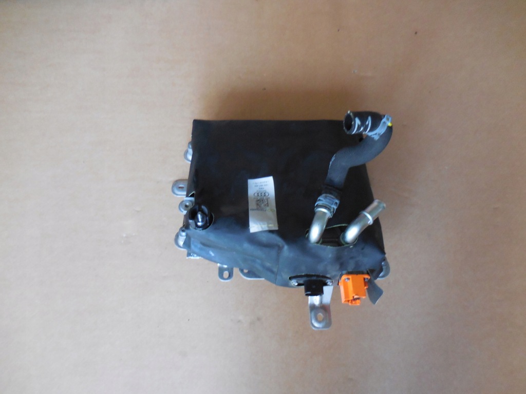 Купить Audi e-tron 55 преобразователь напряжения 4ke907171b 4ke907393