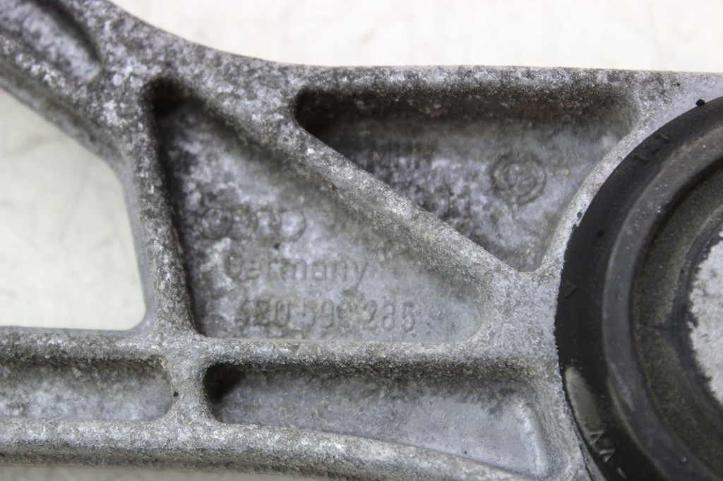фото №5, Audi a8 d3 4.0 tdi кронштейн опора мост дифференциал 4e0599285a