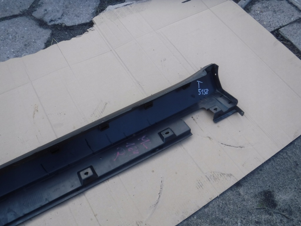 Молдинг поріг права mercedes ml w164 a1646900840 Київ