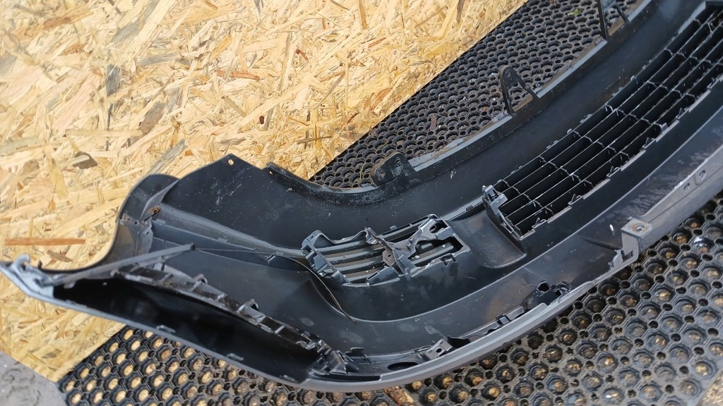 фото №10, Vw golf v 5 бампер перед la7t