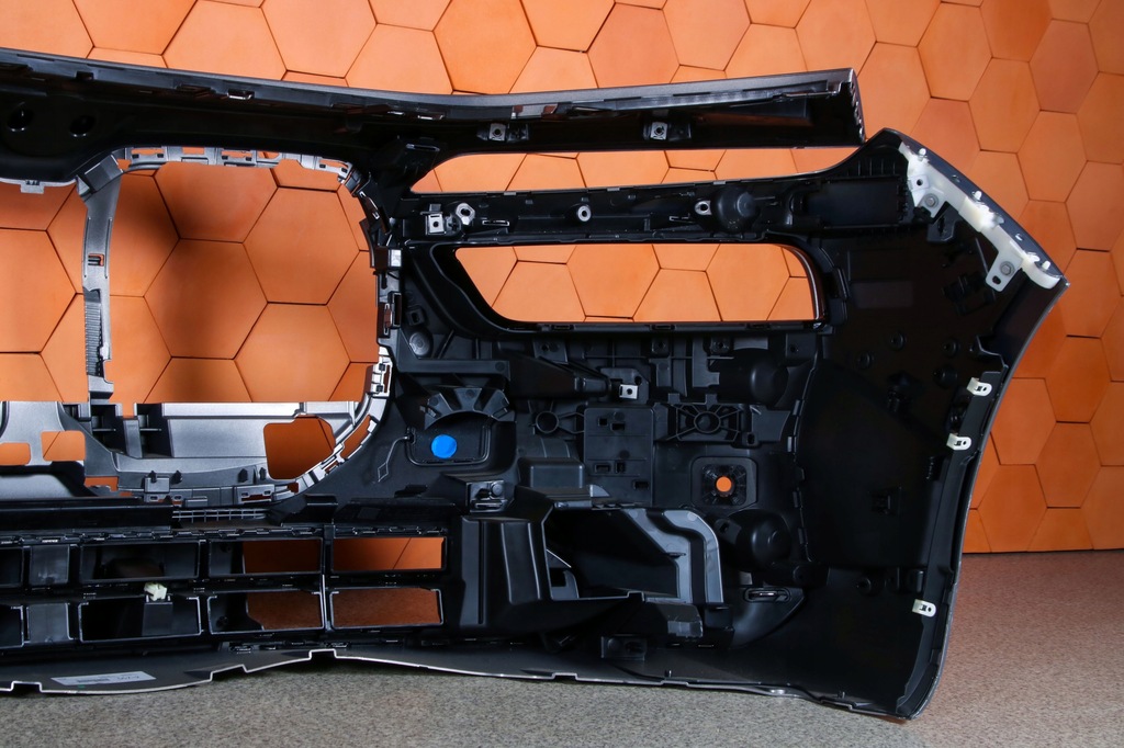 фото №10, Bmw 7 g70 i7 бампер перед передний цвет c4a