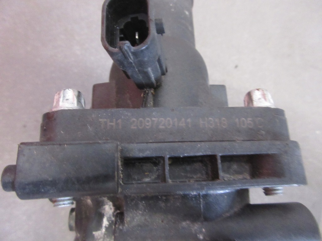 фото №5, Корпус термостата opel chevrolet 1.6 1.8 209720141