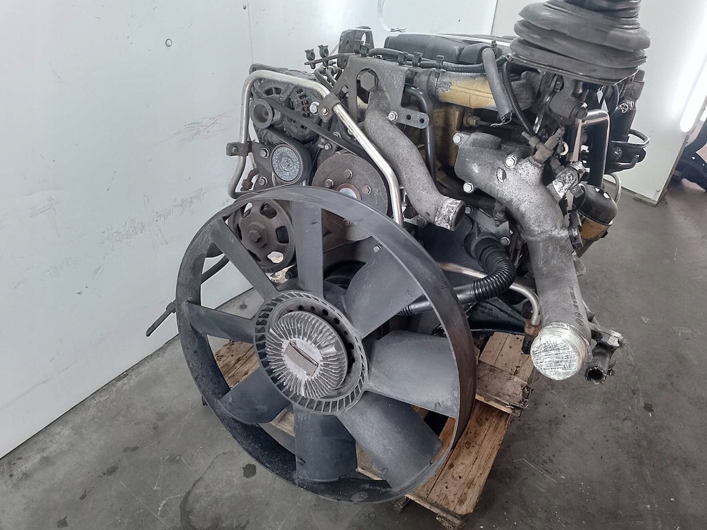 фото №9, Двигатель kompletny+ коробка передач man tgl 12.180 4x2 bl d0834 lfl4 6s850