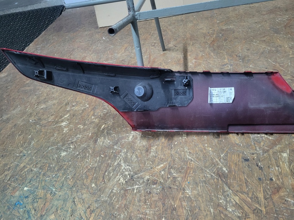 фото №10, Renault megane 5 v e-tech electric 2021 - молдинг бампера перед 620224891r