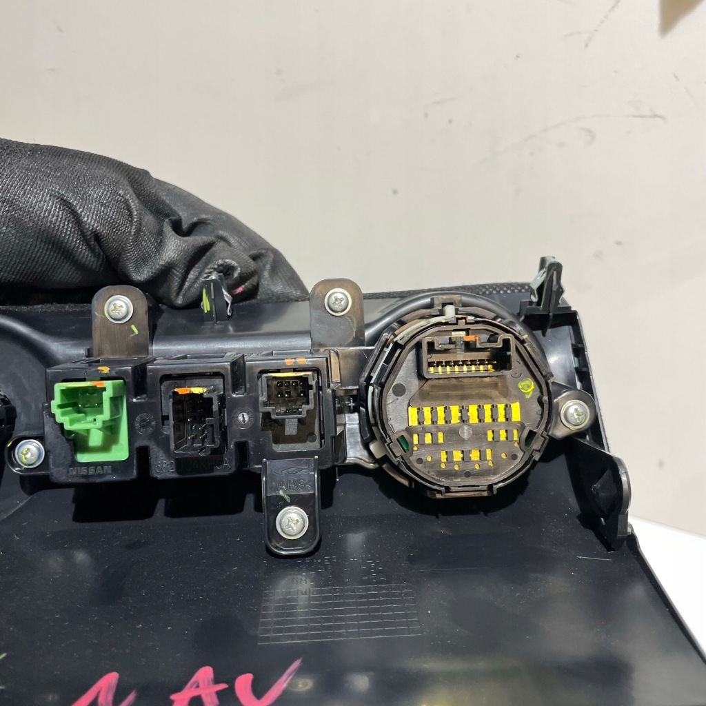 фото №6, Nissan navara iv d23 панель управление приводы