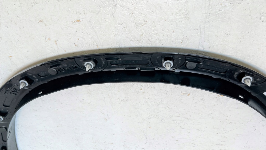 фото №9, Bmw x1 u11 m-pakiet молдинг крыла заднего правая 9881964