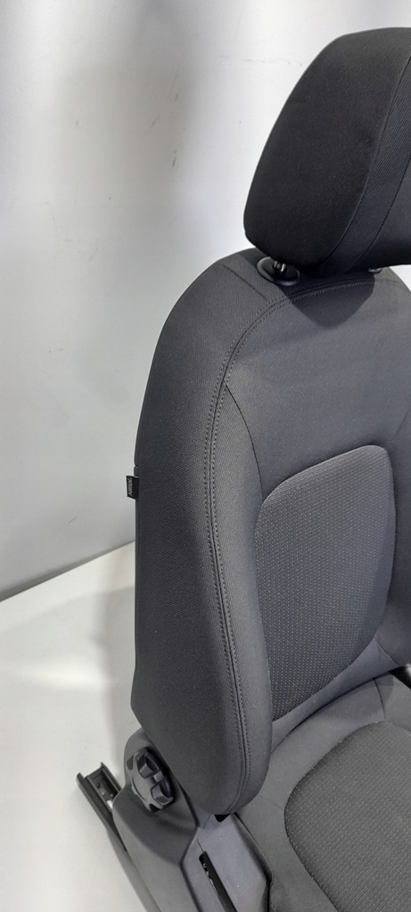 фото №7, Сидіння заднє сидіння jaguar e pace x540