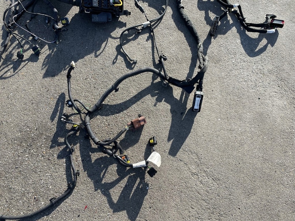 фото №7, Жгут электропроводка отсек двигателя citroen c4 picasso ii 2 spacetourer