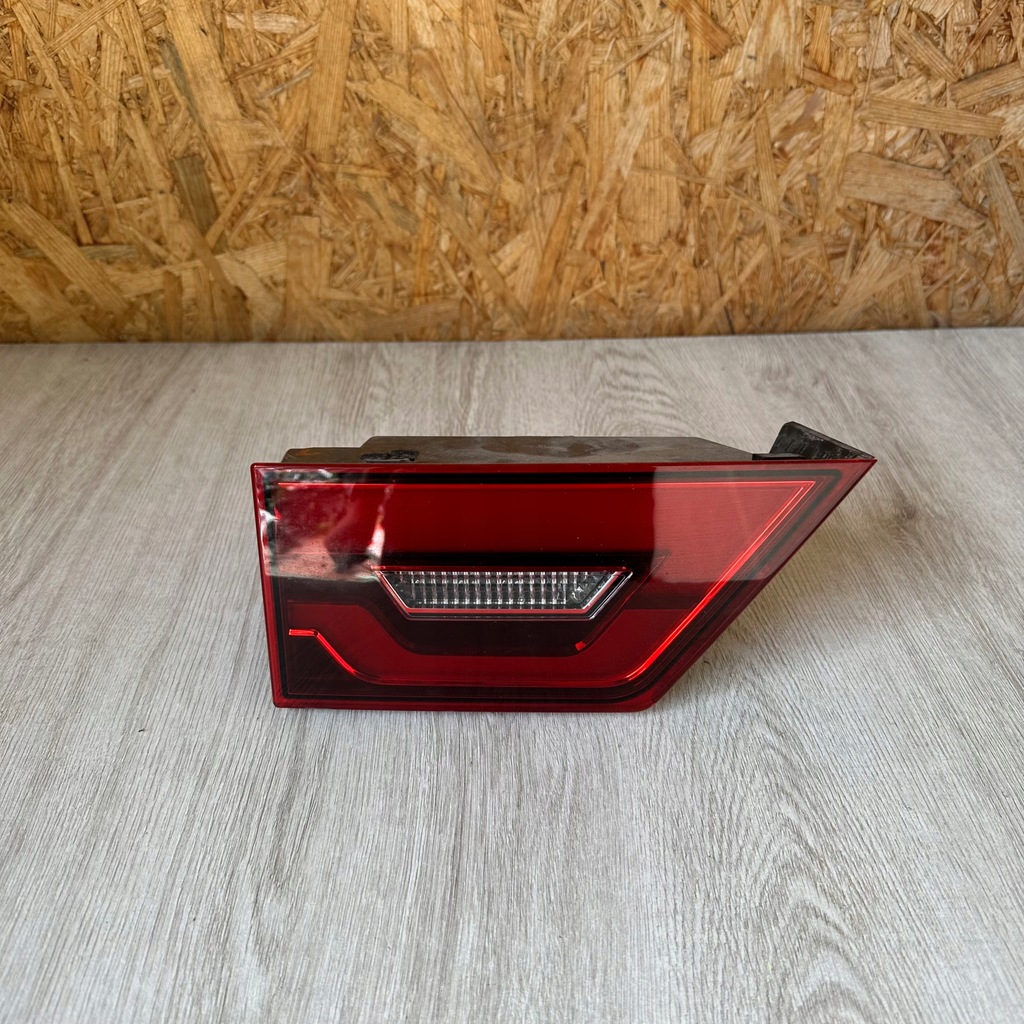 фото №1, Jaguar оригинальный номер j9c3-13193-cc лампа