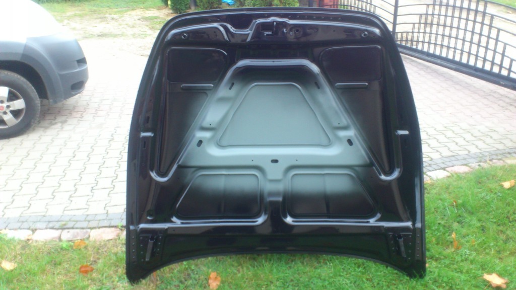 фото №8, Maserati granturismo капот