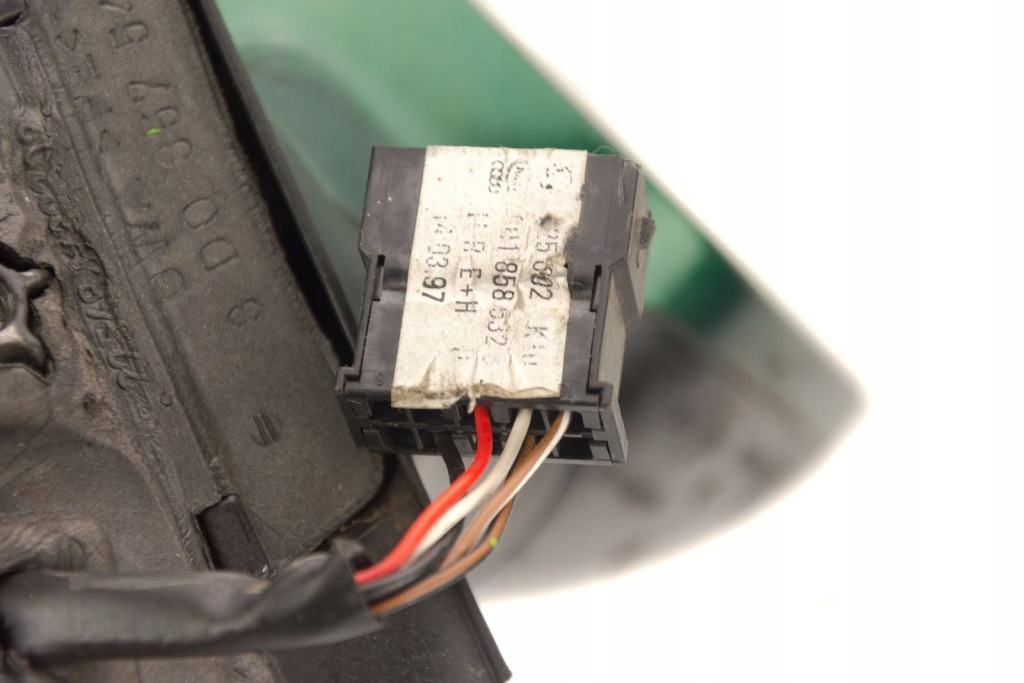 фото №6, Audi a4 b5 зеркало правое электрический lz6l