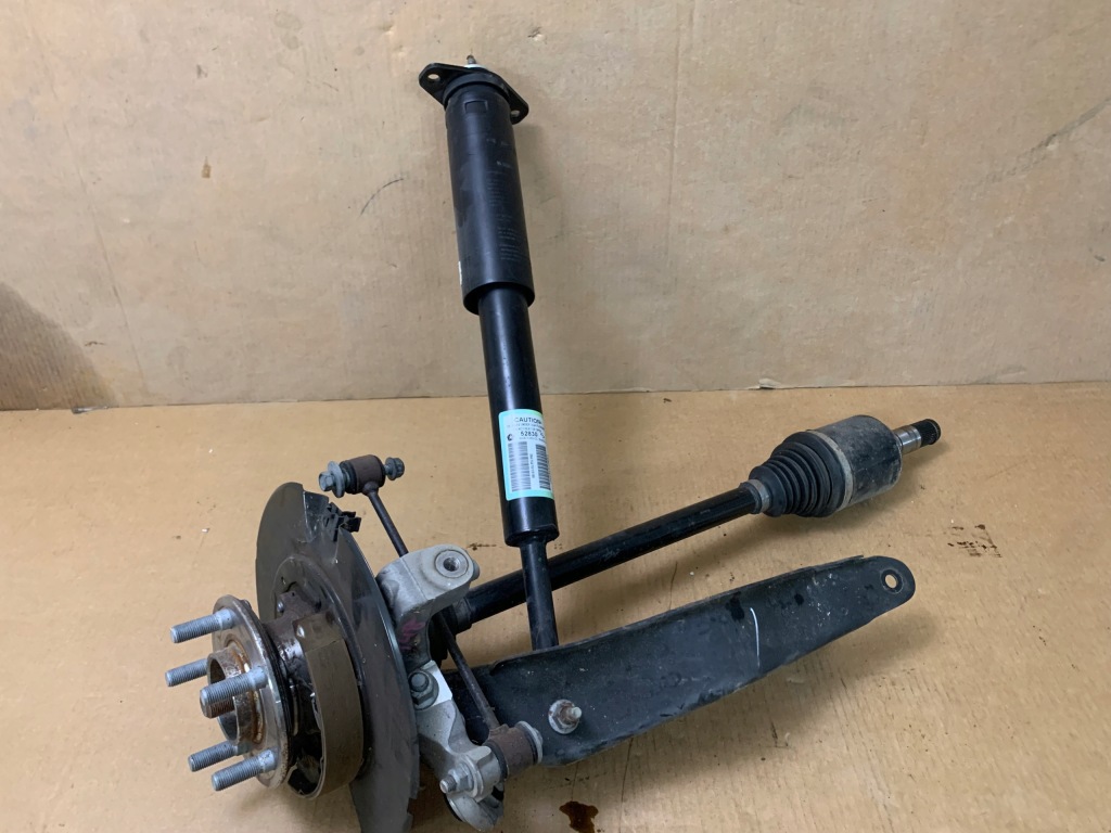 фото №1, Challenger dodge правая поворотный кулак задняя приводной вал амортизатор