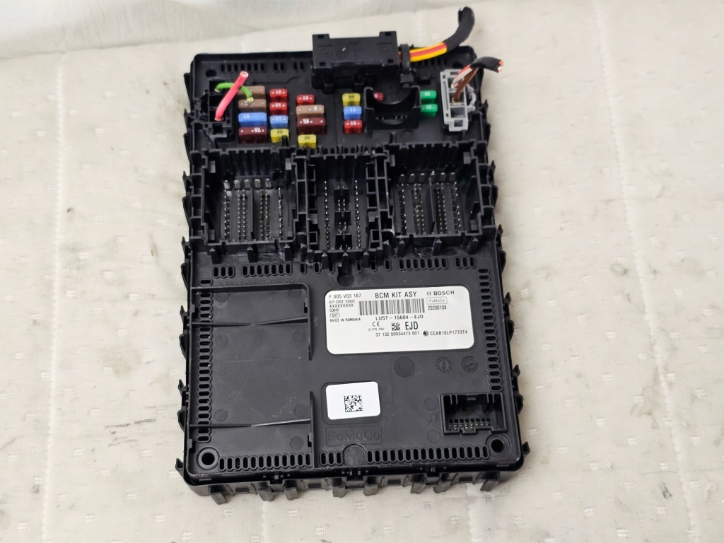 фото №1, Модуль блок управления bsi коробка предохранителей ford fiesta mk8 lu5t-15604-ejd