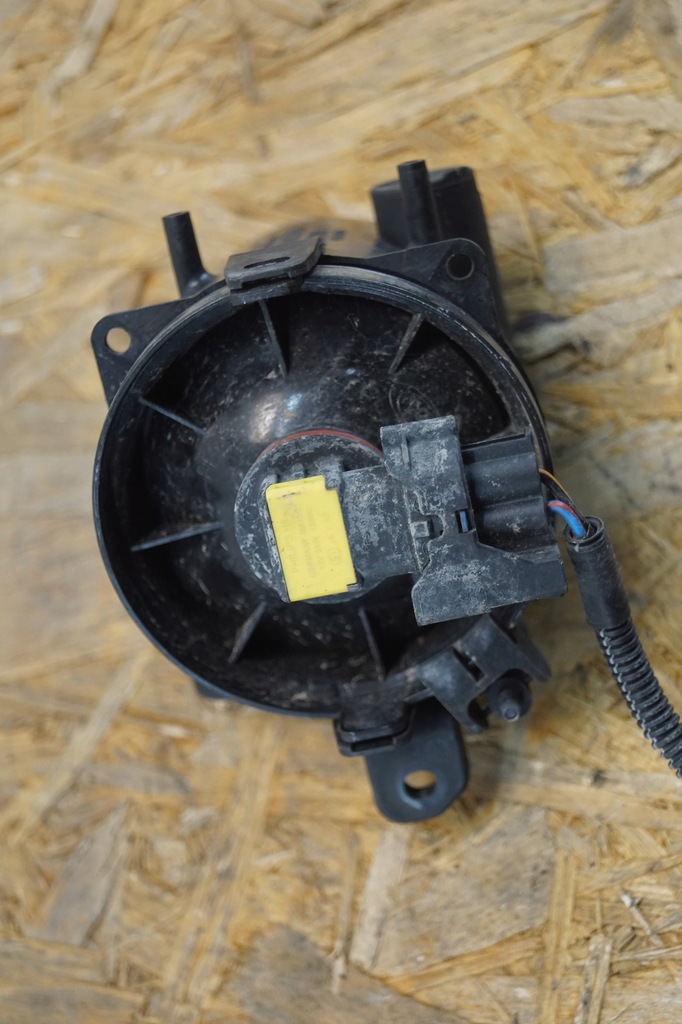 фото №7, Противотуманная фара бампера левый volvo v70 iii 31213101