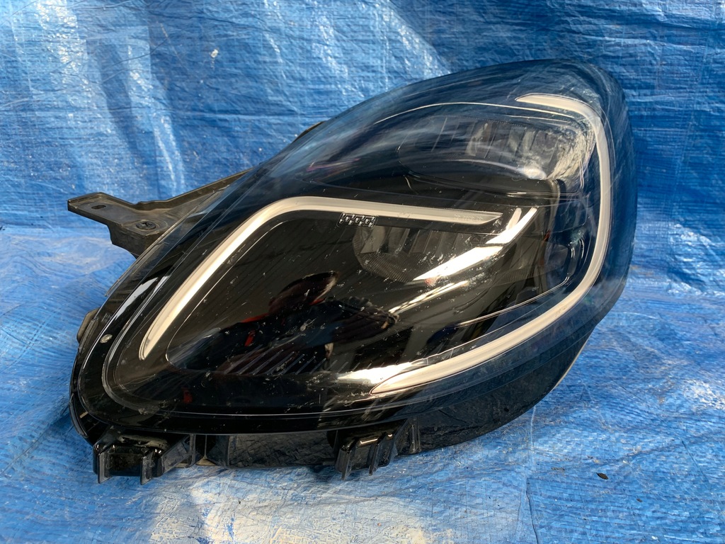 фото №1, Ford puma левая лампа full led