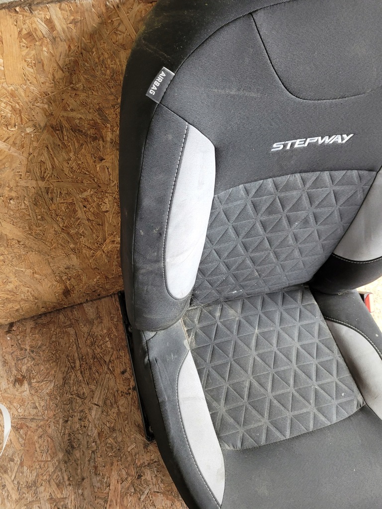 фото №5, Сиденье пассажира правый dacia sandero ii stepway