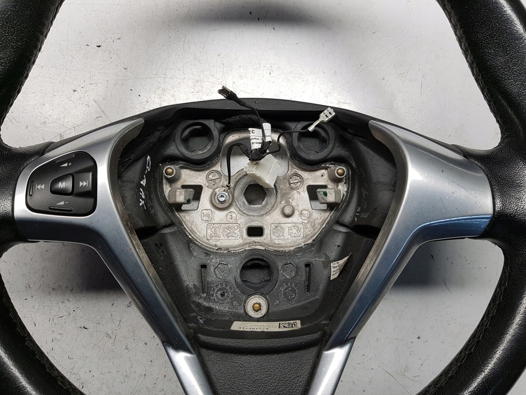 фото №5, Ford b-max 12r- повітропровід шкіряний