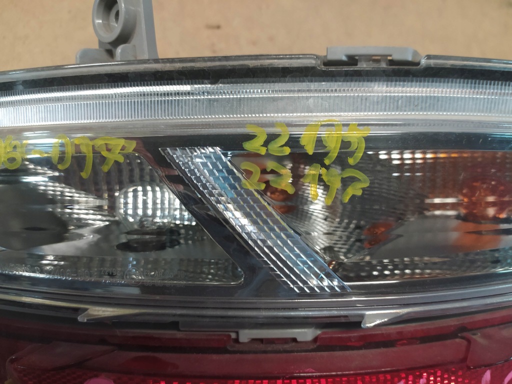 фото №6, Лампа задня права kia sportage iv lift 2018r.