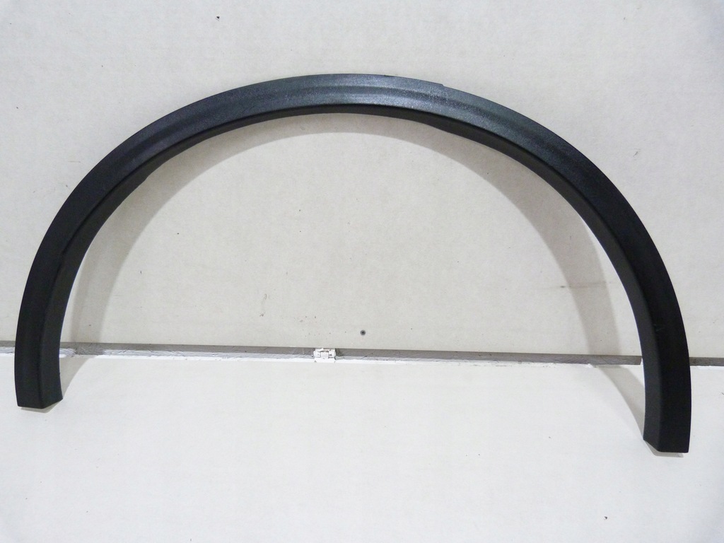 фото №1, Alfa stelvio молдинг крила правий задня super !