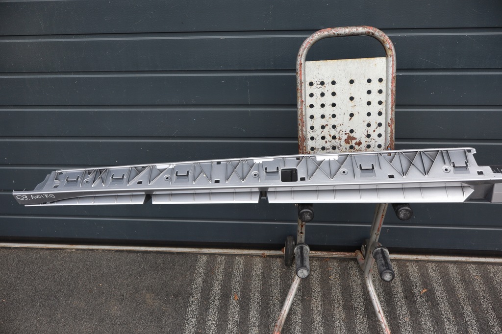 фото №4, Молдинг накладка поріг поріг ліва audi r8 ii lift 4s0 4s0853859 2019