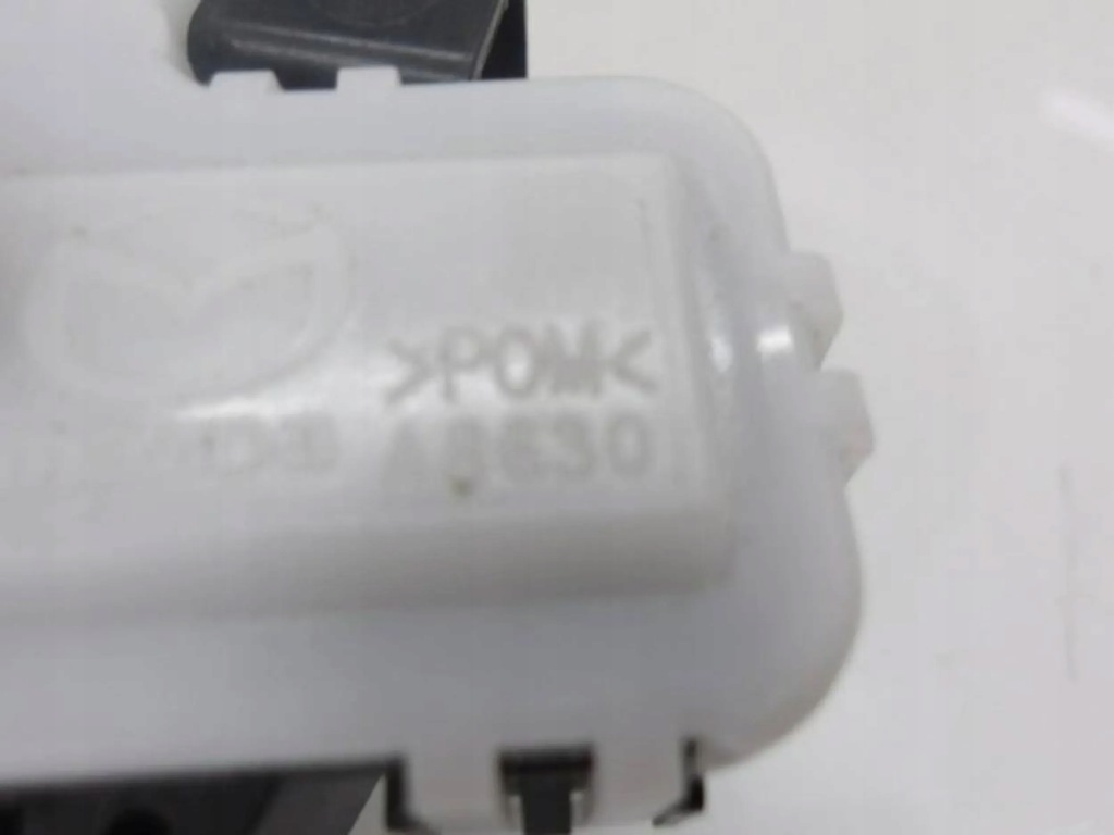 фото №4, Mazda 6 замок кришки багажник задня