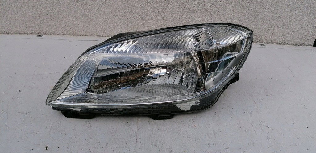 фото №1, Skoda fabia ii 5j лампа ліва перед передня 10-14r