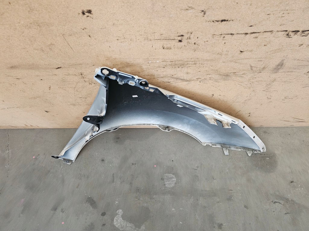 фото №9, Peugeot 5008 i 2009- крыло левый перед kwed белый