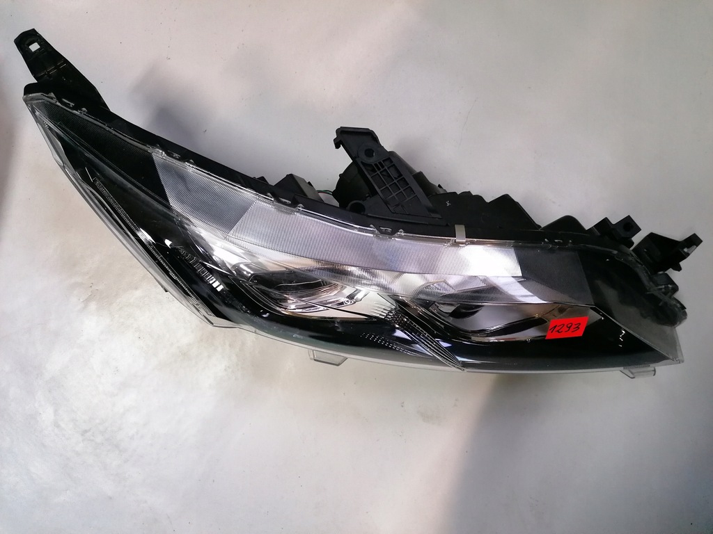 фото №3, Mitsubishi eclipse cross лампа правая перед h7+led