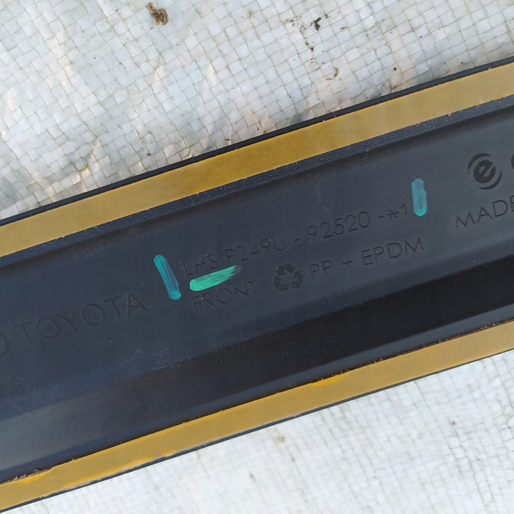 фото №6, Toyota aygo молдинг двері ліва передня лівий перед pz49u-92520