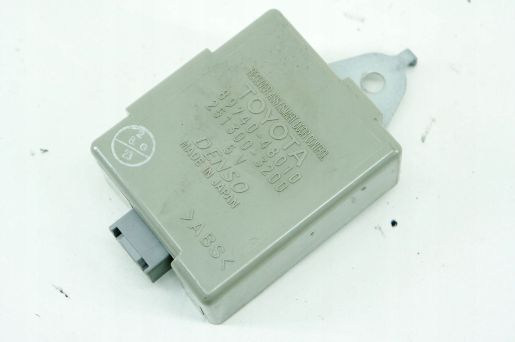 Купить Jb093 lexus rx ii модуль блок управления 89740-48010