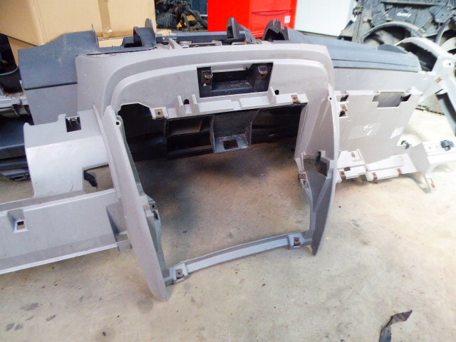 фото №10, Ducato iii 06- приборная панель приборная консоль приборная панель