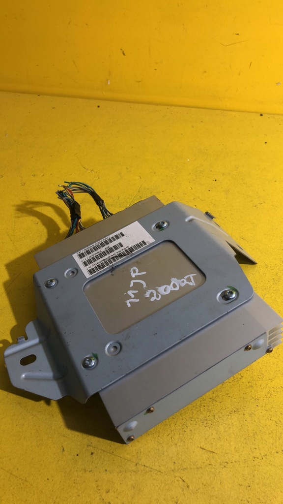 фото №1, Jeep grand cherokee overland iii усилитель