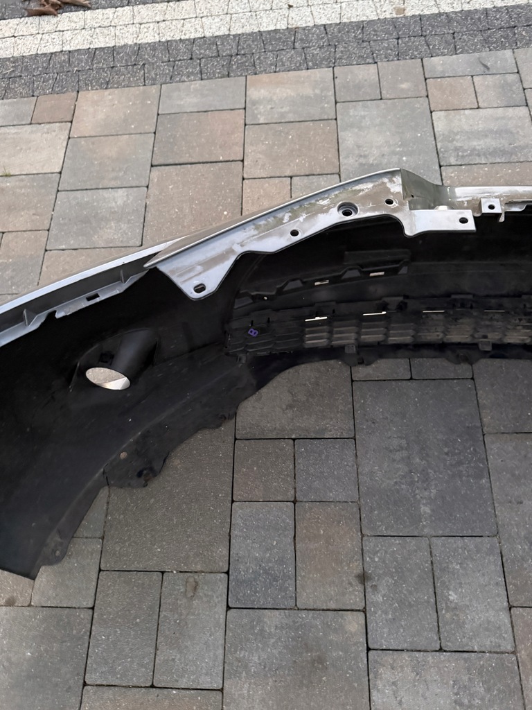 фото №13, Nissan leaf i бампер перед