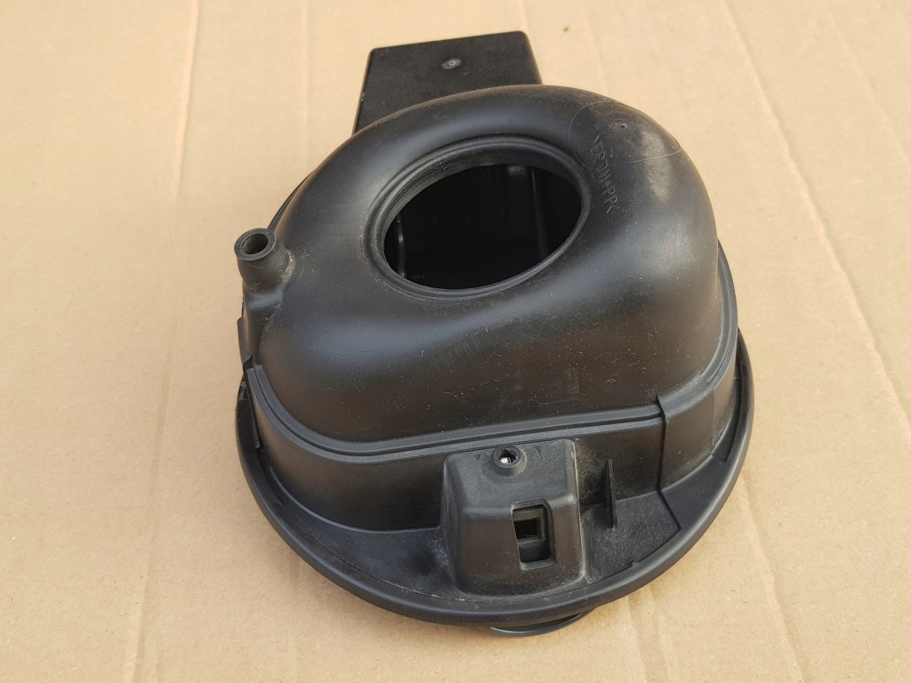 фото №8, Кришка вкладиш заливної пального / seat leon ii 2 - 2005-2012 / lz7x - super стан