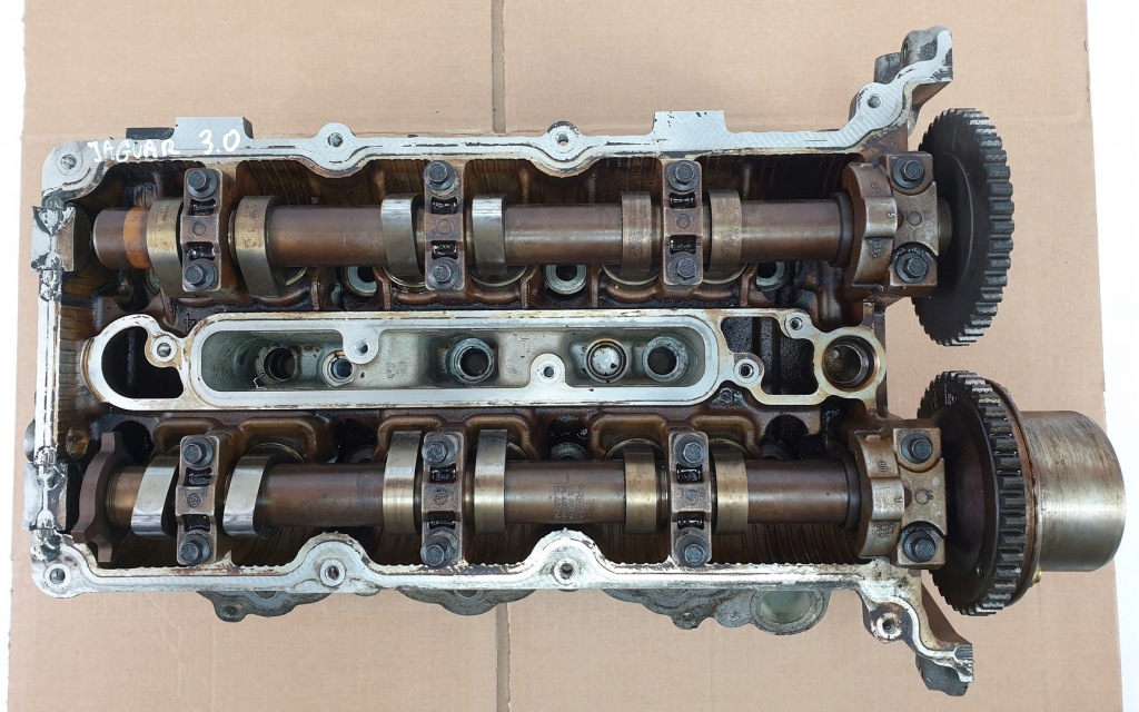 фото №1, Головка ліва двигуна jaguar xj s-type 3.0 v6