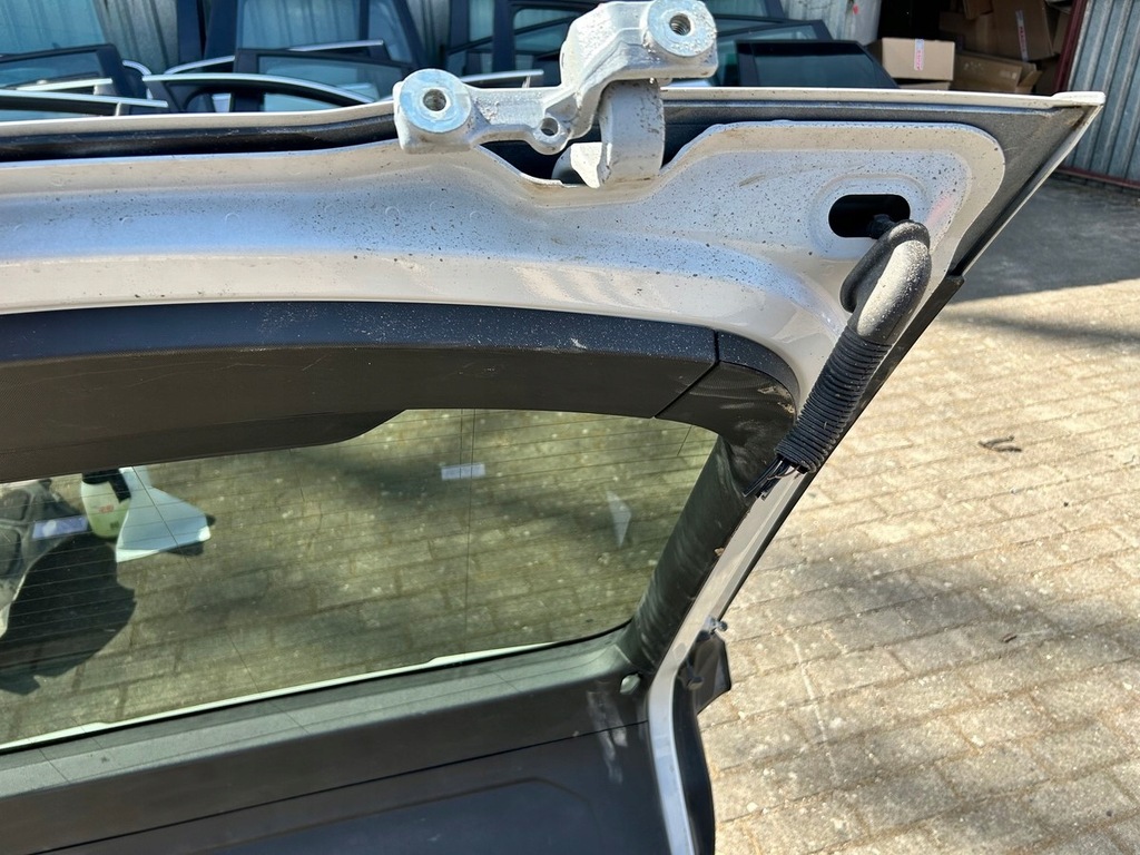 фото №13, Bmw x6 g06 m-pakiet крышка багажника задняя задняя комплектная + лампы