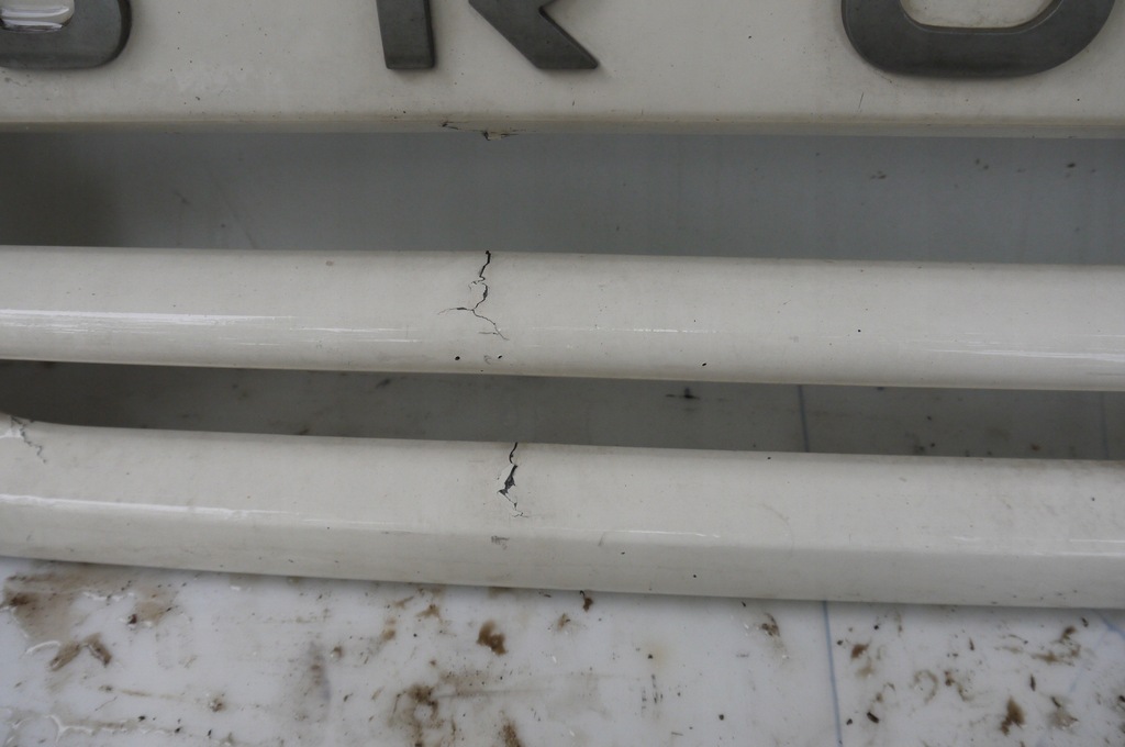 фото №6, Капот решётка радиатора iveco eurocargo 02-08 решётка радиатора