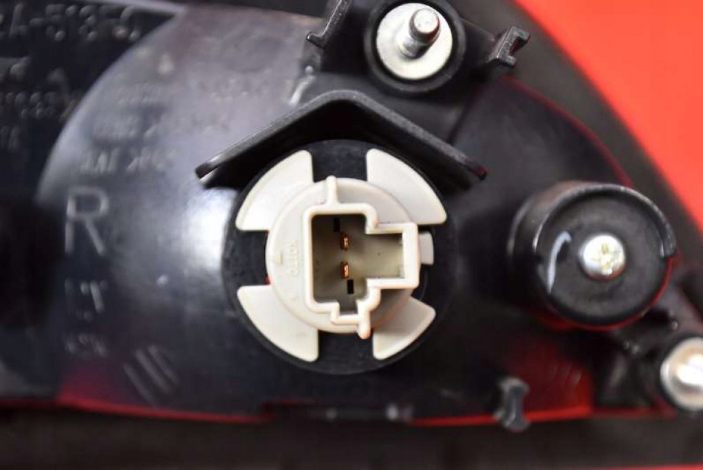 фото №7, Лампа правая задняя задняя gs2a-513f0 mazda 6 2 ii gh kombi 07-12