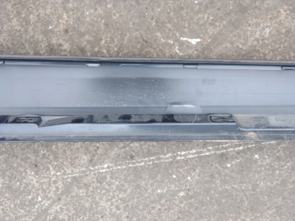 фото №13, Накладка молдинг порог левая audi a6 c8 sedan lx7u