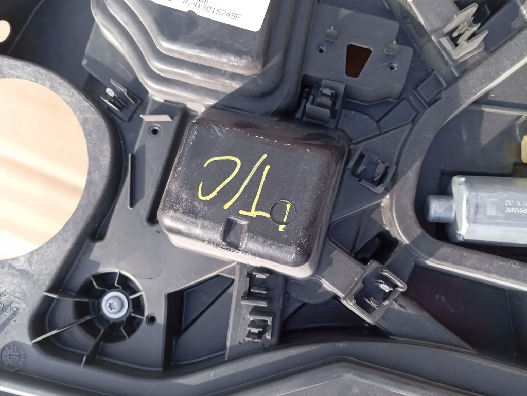 фото №8, Chrysler town country подъемник стекло перед правый grand caravan пассажир 11-