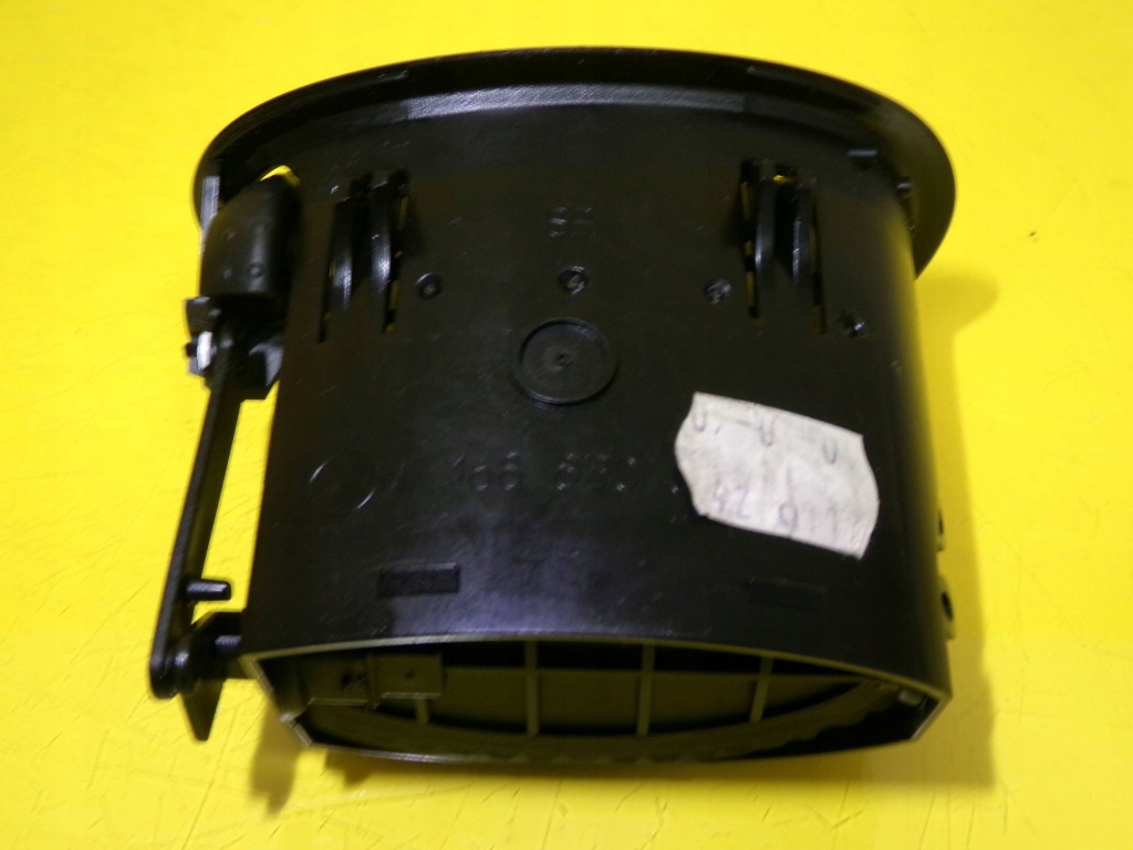 Бічна решітка обдув права mercedes-benz a w168 a1688300654 nr1170 Зі Шроту