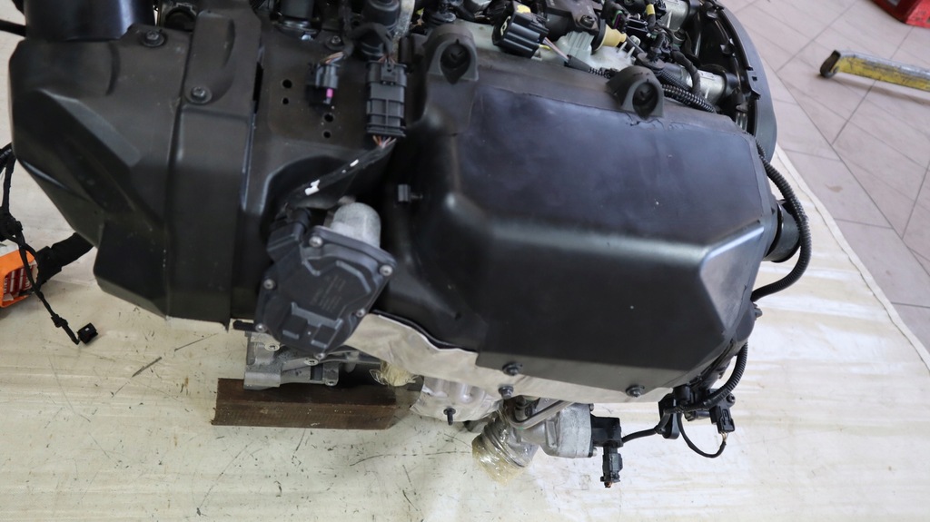 фото №9, Volvo v60 ii 2.0 t6 plug in hybrid двигун b4204t46