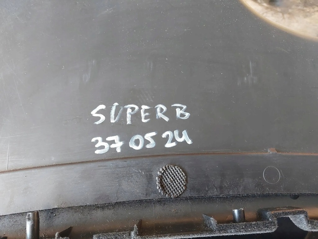 фото №15, Бардачок панели приборной панели skoda superb b5 3u 3b1857101