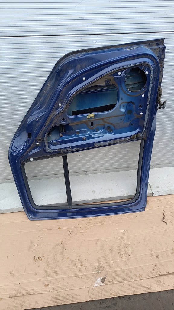 фото №13, Дверь правое задняя renault thalia 03r sedan 5d