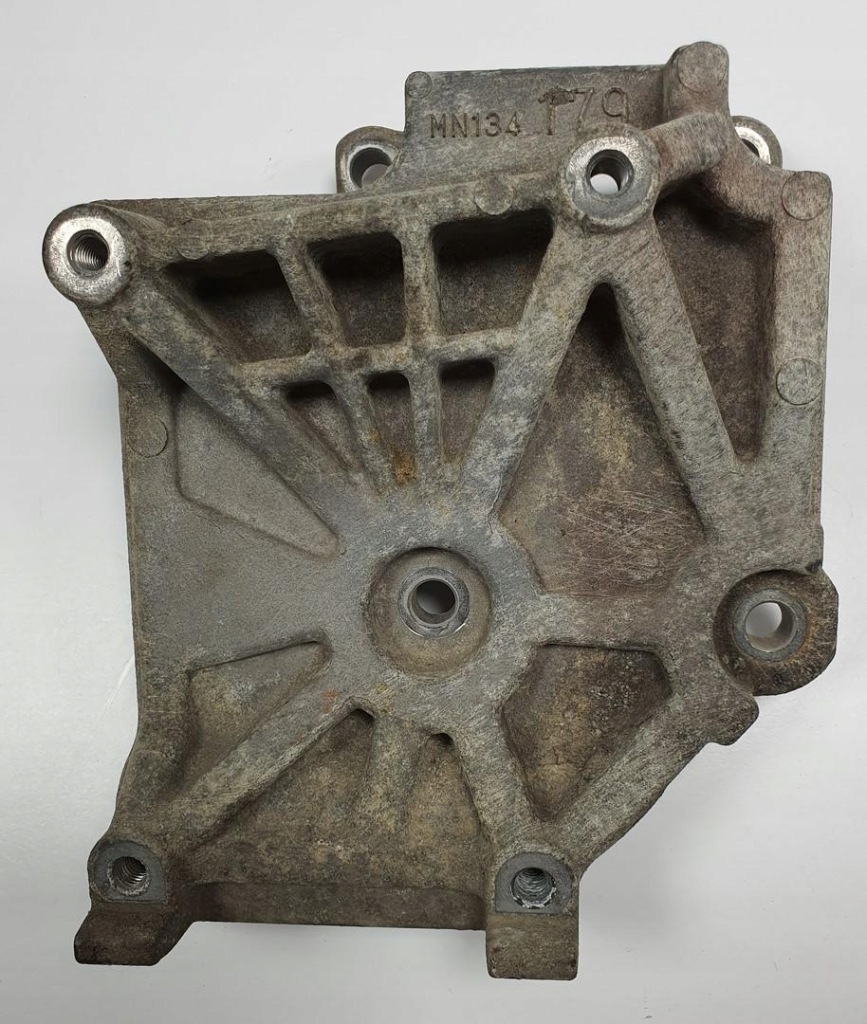фото №1, Кронштейн кронштейн компрессора mitsubishi grandis 2.4