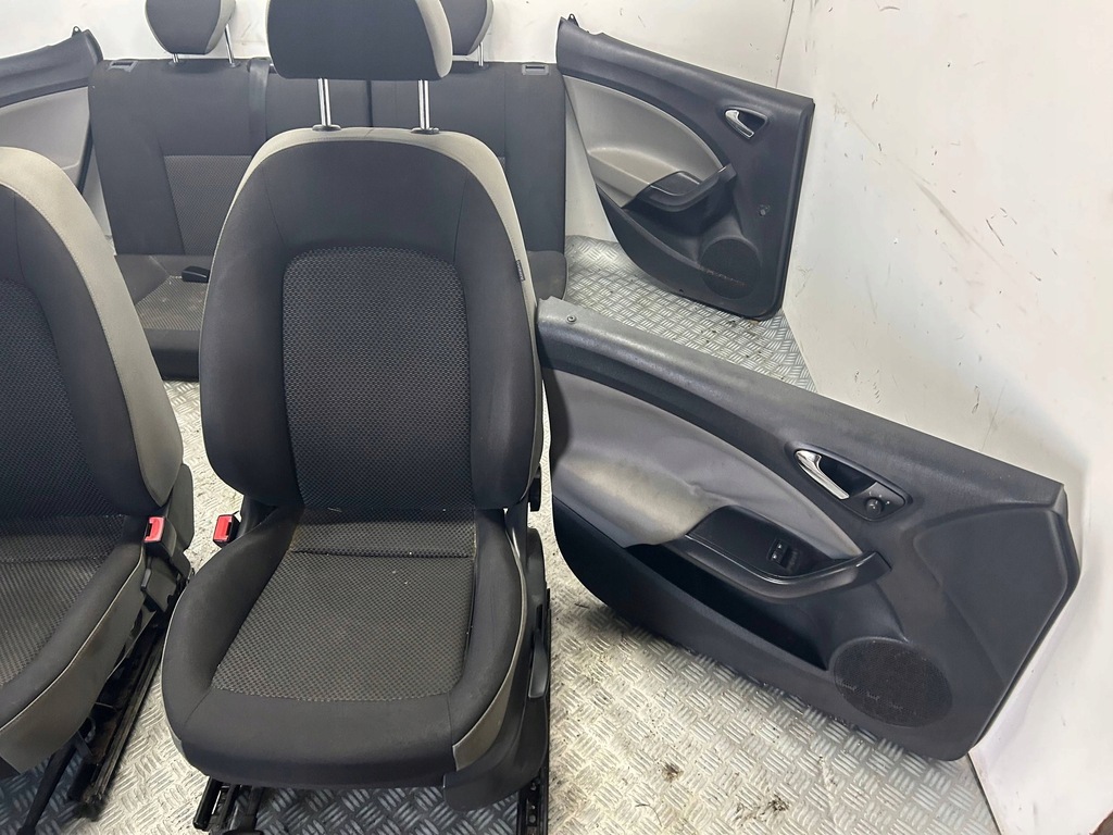 фото №5, Сиденье сиденья заднее сиденье обшивки комплект seat ibiza iv 6j 5d