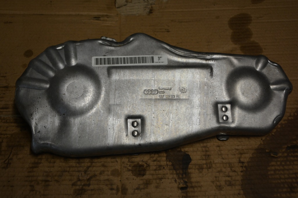 фото №1, Корпус распределительного вала vw touareg 4,2 057109123ae