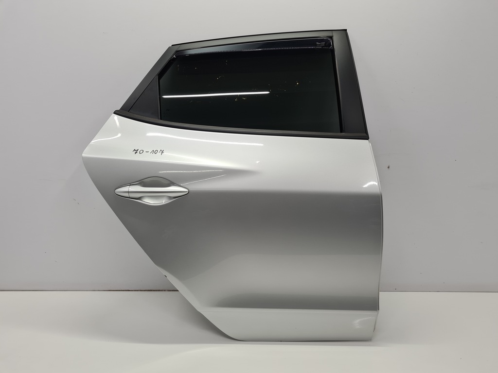 фото №1, Hyundai ix35 12r двері правий задня rah9p